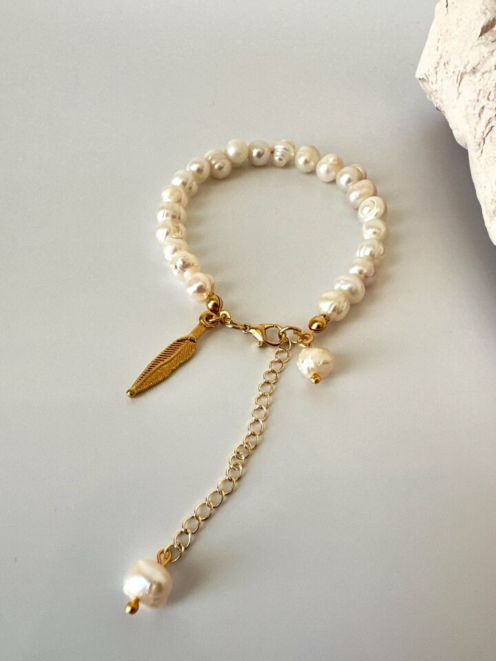 Yaprak Sallantılı Gerçek İnci Bileklik