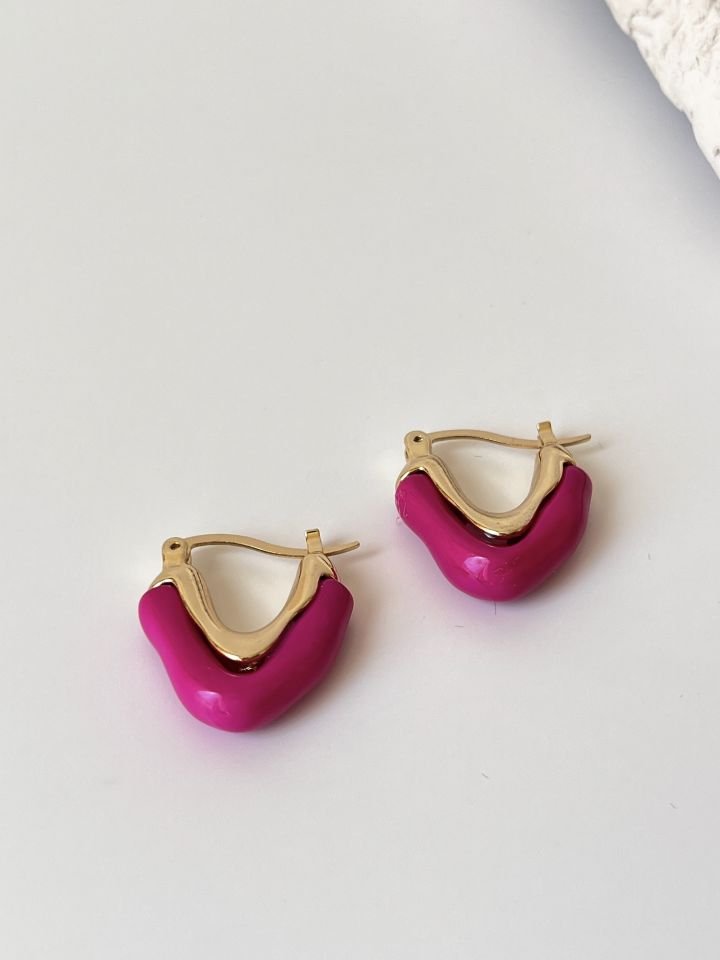 Pembe Küpe