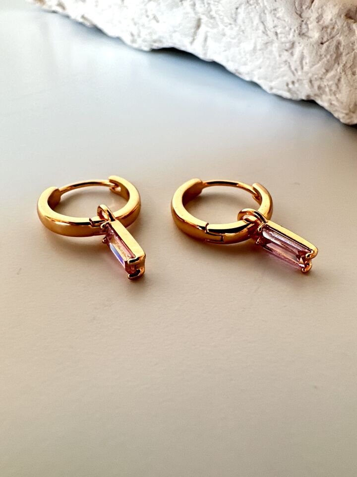 Pembe Zirkon Taşlı Vip Küpe ​​​​​​​