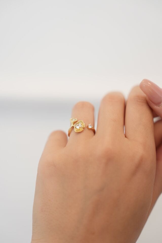 Pirinç Gold Renk Zirkon Taşlı Deniz Kabuğu Model Ayarlanabilir Kadın Yüzük