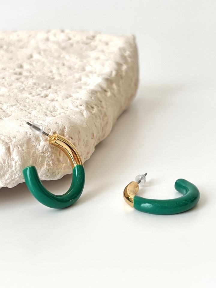 Yeşil ve Gold Birleşimli Modern Halka Küpe