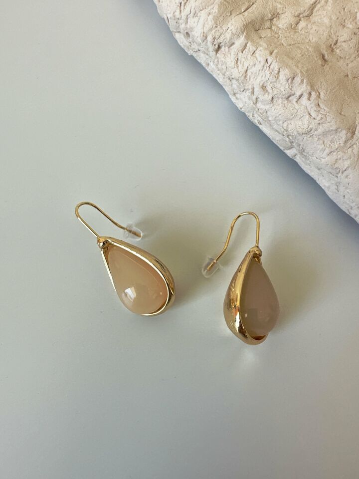 Gold Tasarım Taş Detaylı Küpe