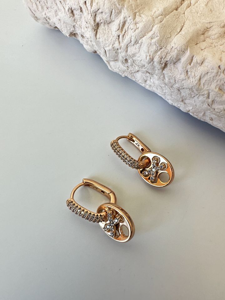 Zirkon Taş Detaylı Mini Sallantılı Gold Çelik Küpe