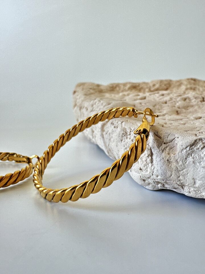 Burgu Model Gold Çelik Halka Küpe