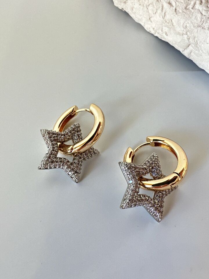 Zirkon Taşlı Yıldız Detaylı Vip Küpe
