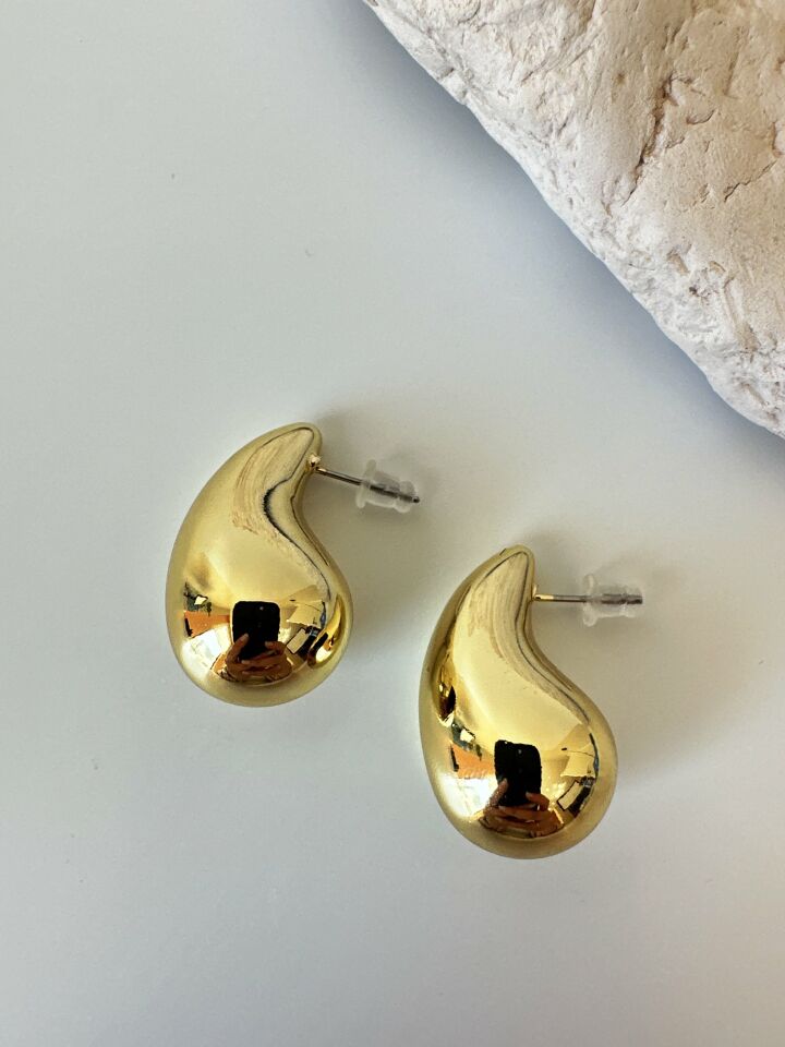 Bottega Gözyaşı Damlası Model Küpe (Gold)