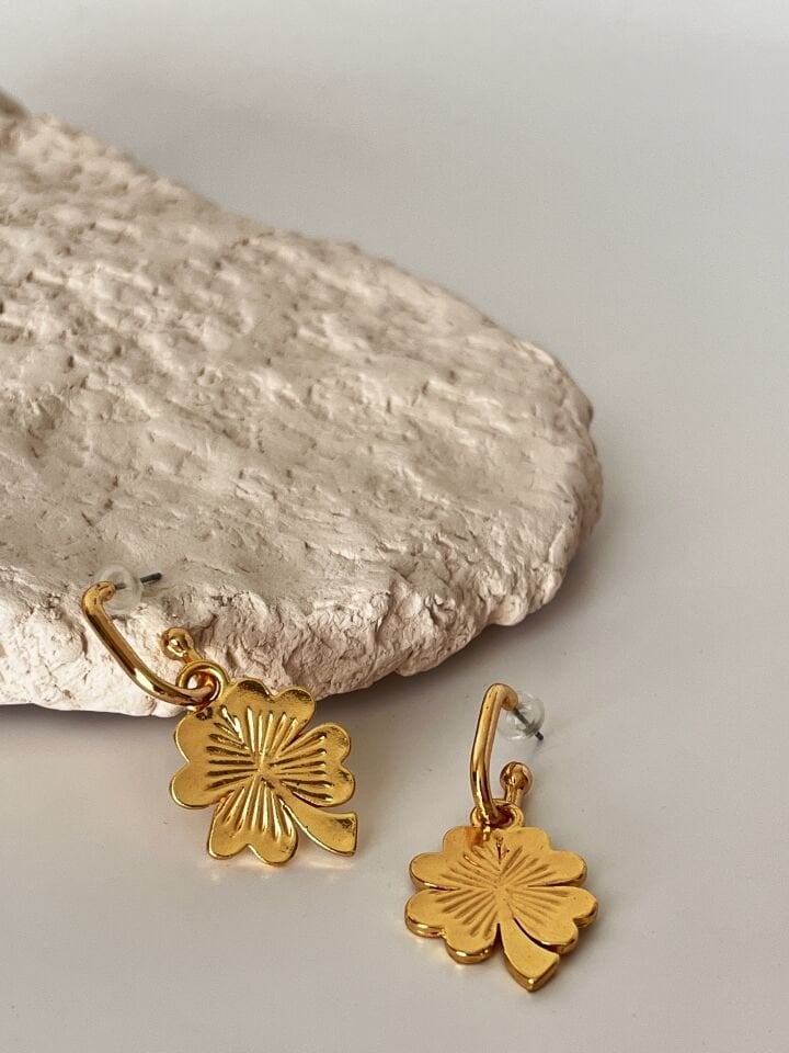 Yonca Detaylı İkili Küpe