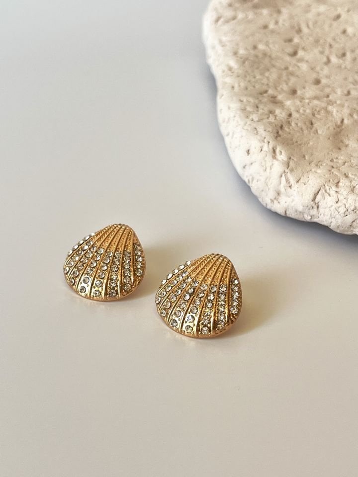 14K Altın Kaplama Zirkon Taşlı İstiridye Model Küpe