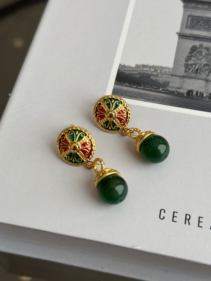 Vintage Sallantılı Vip Küpe