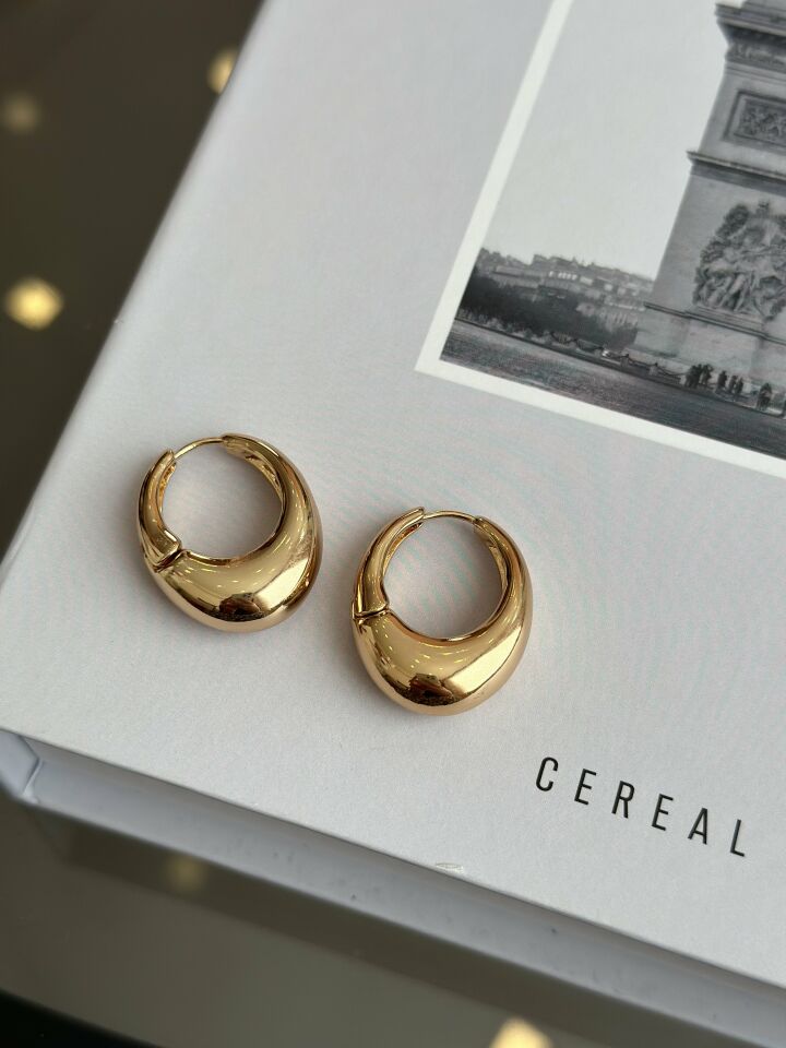 Gold Renk Halka Model Vip Kadın Küpe