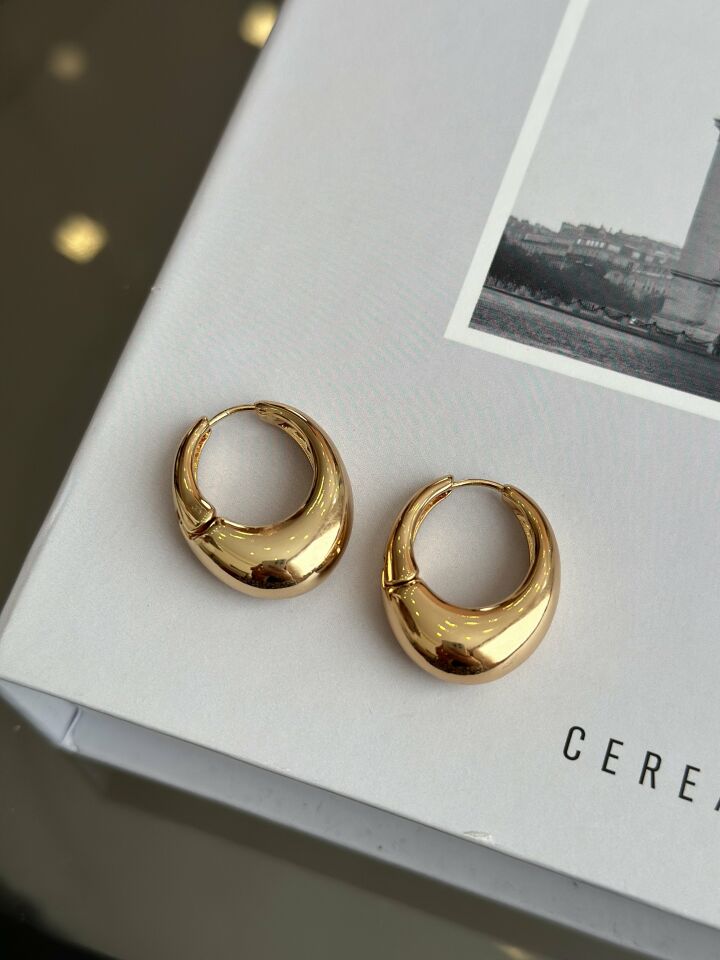 Gold Renk Halka Model Vip Kadın Küpe