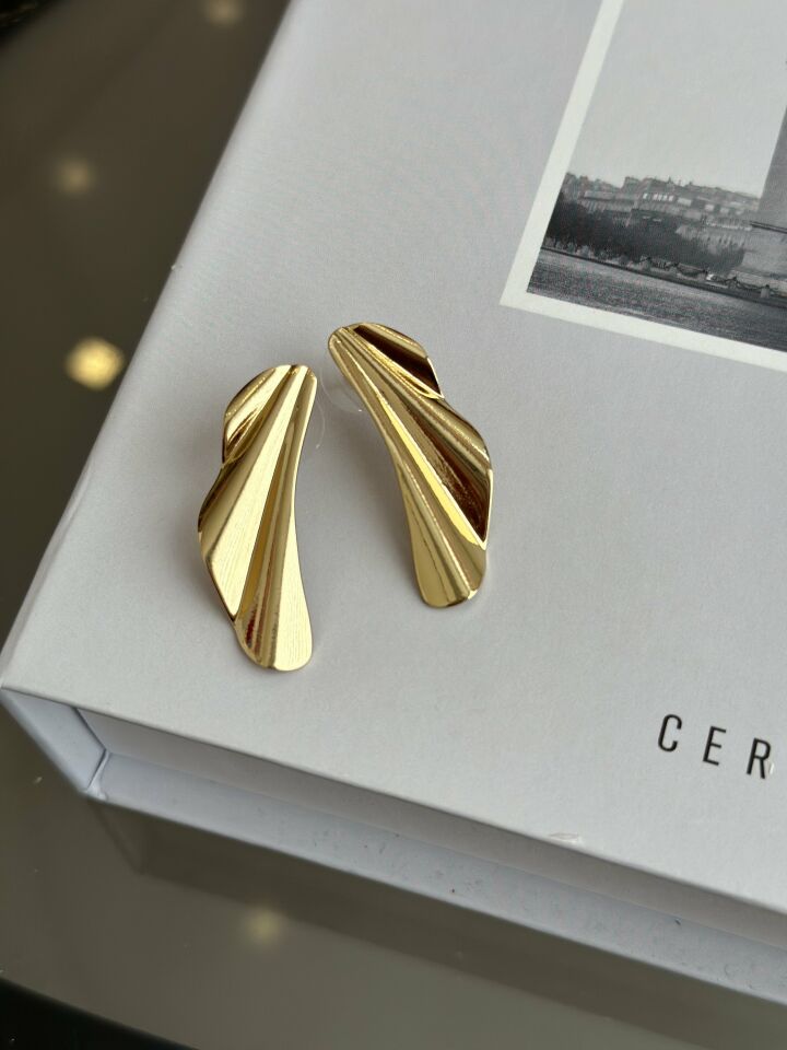 Gold Renk Kadın Vip Küpe