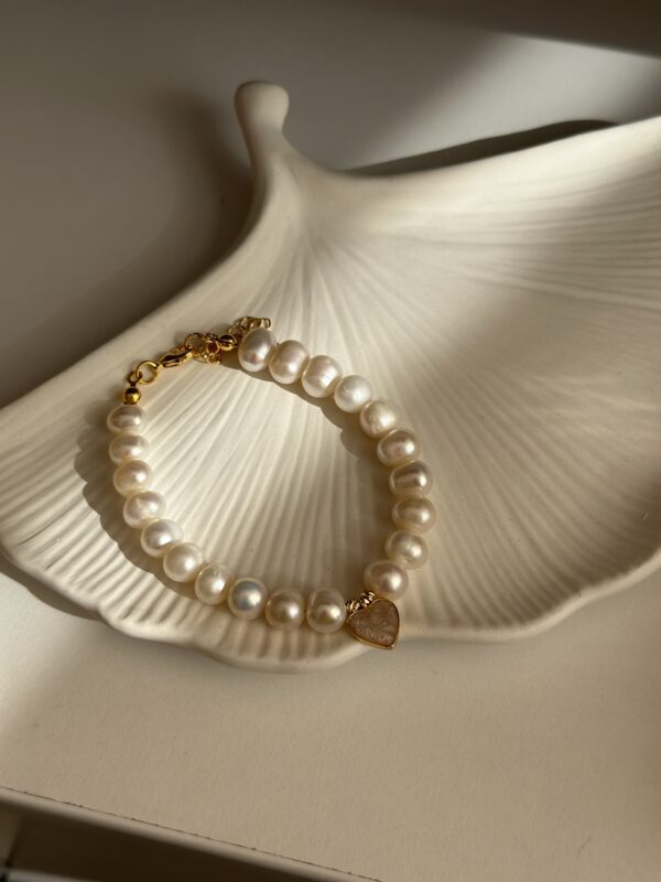 Sedefli Kalp Detaylı Vip Model İnci Bileklik