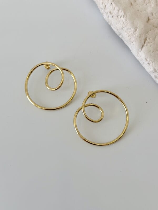 Çelik Yuvarlak Tel Küpe