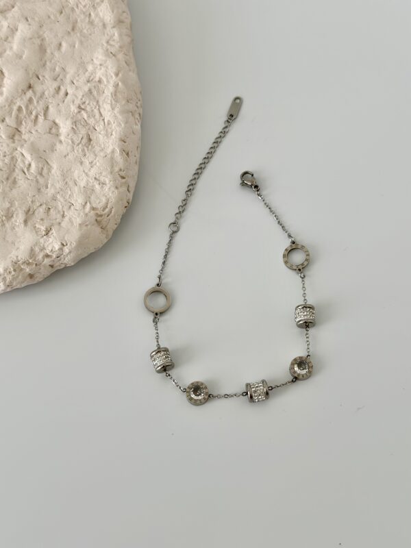 Zirkontaş Detaylı Gümüş Renk Vip Bileklik