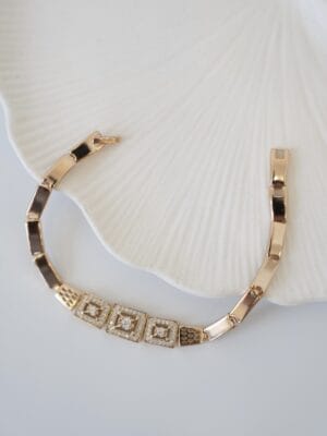 Baget Model Vip Bileklik