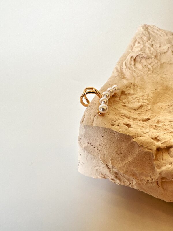 İnci Detaylı Kıkırdak Küpe