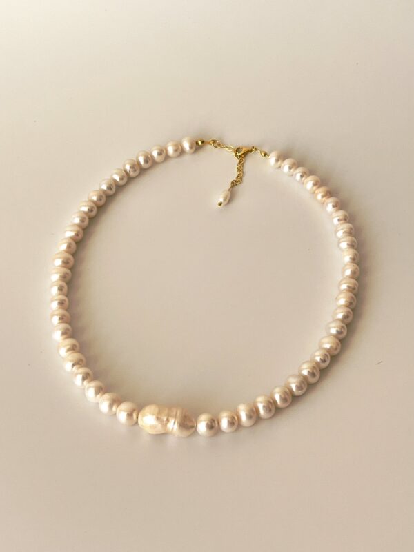 Gümüş Üzeri Altın Kaplama Materyal İle Tasarlanmış Gerçek İnci Kolye