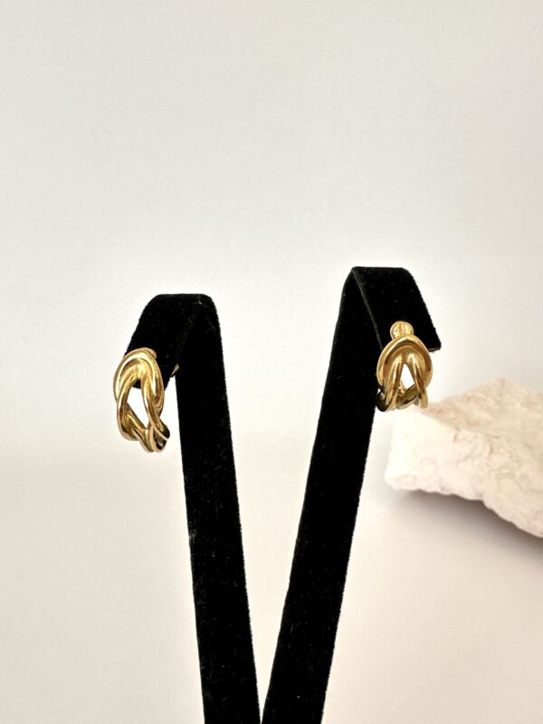 Altın Renk Çelik Küpe