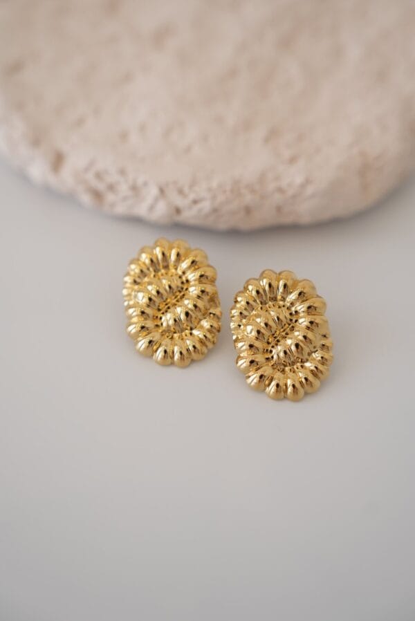 Vintage Gold Çelik Küpe