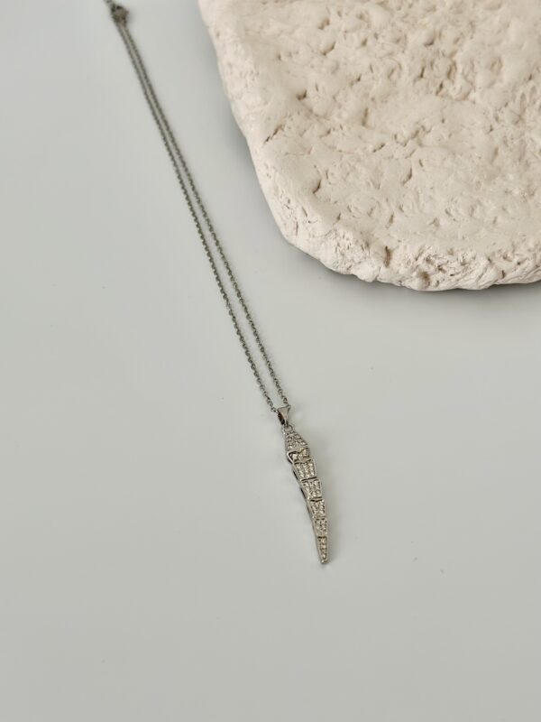 Yılan Model Zirkon Taş Detaylı Çelik Kolye