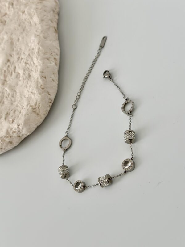 Zirkontaş Detaylı Gümüş Renk Vip Bileklik