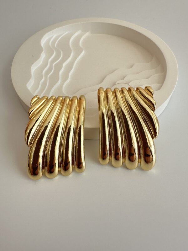 Büyük Gold Çelik Küpe