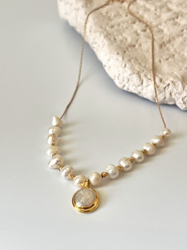 Pirinç Üzeri Altın Kaplama Gerçek İnci Kolye