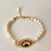 Göz Motifli Gerçek İnci Bileklik