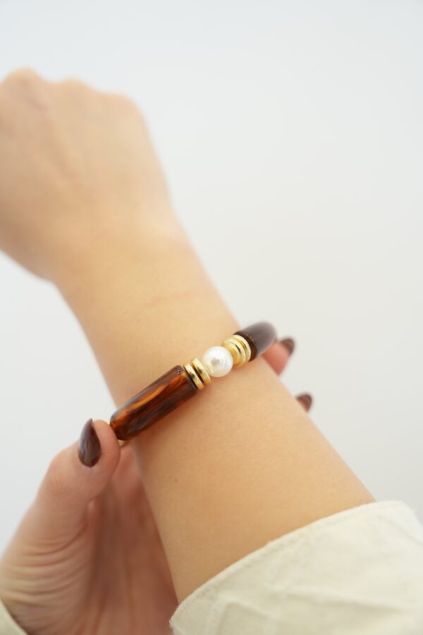 İnci Detaylı Kahverengi Esnek Bileklik