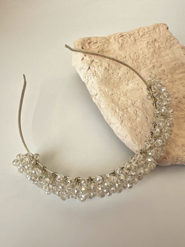 Kristal Boncuk Detaylı Gelin Saç Aksesuarı