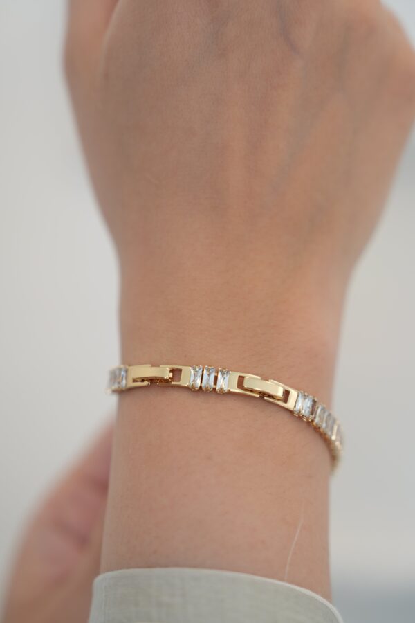 Kadın Su Yolu Bileklik Beyaz (Gold)