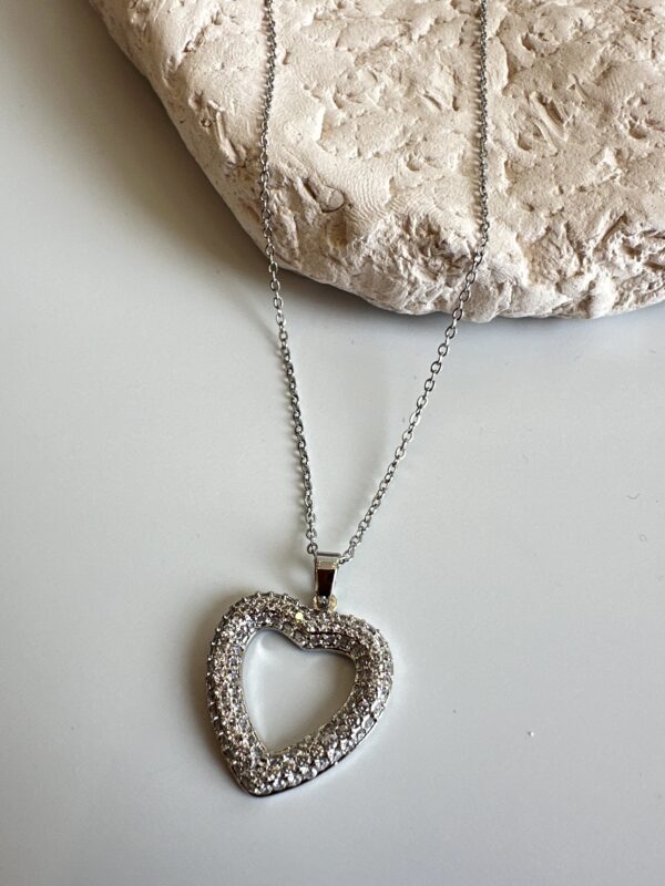 Zirkon Taş Kaplam Gümüş Rengi Kalp Detaylı Kolye