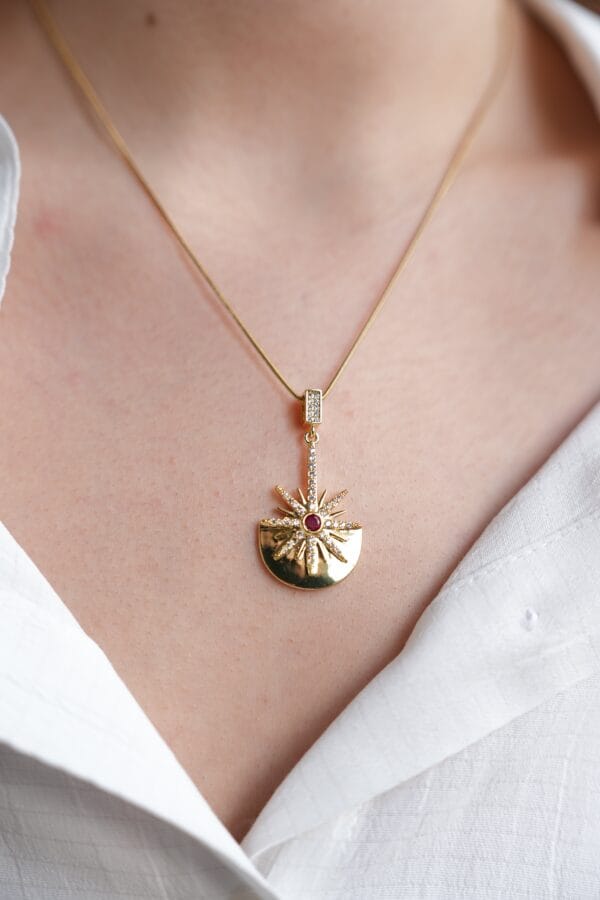 Zirkon Taşlı Yıldız Model Kadın Kolye