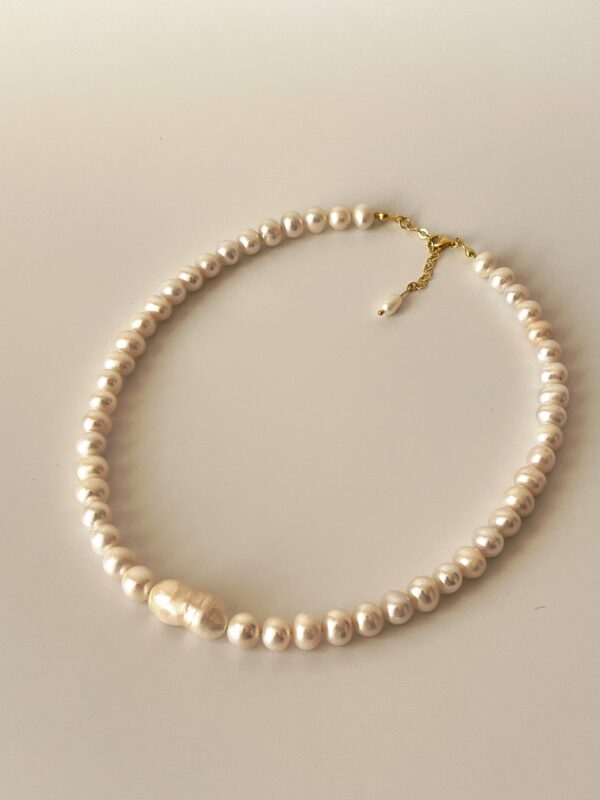 Gümüş Üzeri Altın Kaplama Materyal İle Tasarlanmış Gerçek İnci Kolye