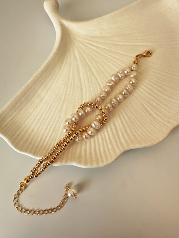 Dorika Detaylı Altın Kaplama Gerçek İnci Bileklik