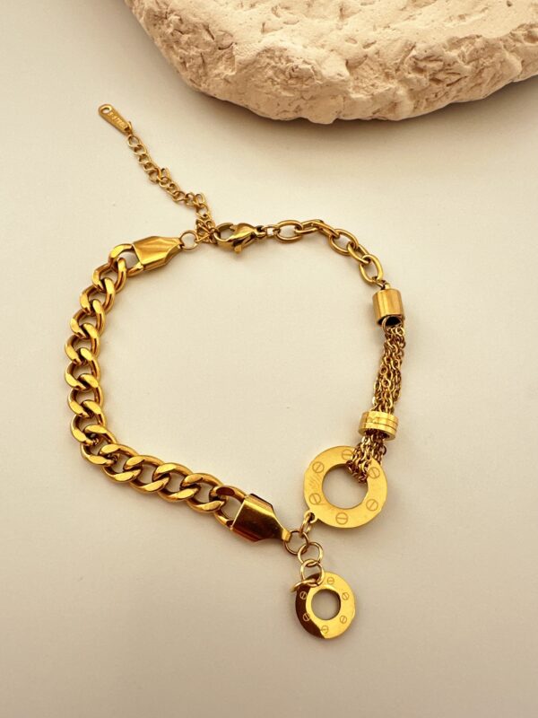 Sallantılı Çelik Bileklik