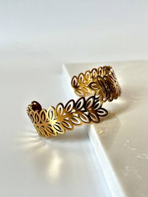 Yaprak Desenli Çelik Kelepçe