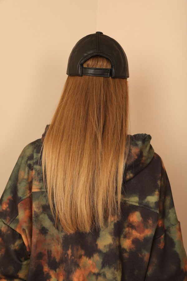 Suni Deri Kadın Kep Siyah