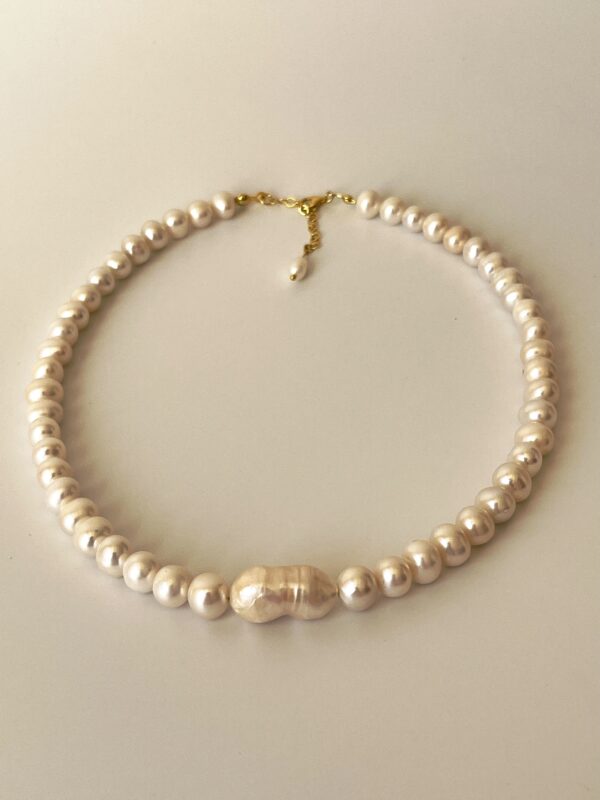 Gümüş Üzeri Altın Kaplama Materyal İle Tasarlanmış Gerçek İnci Kolye