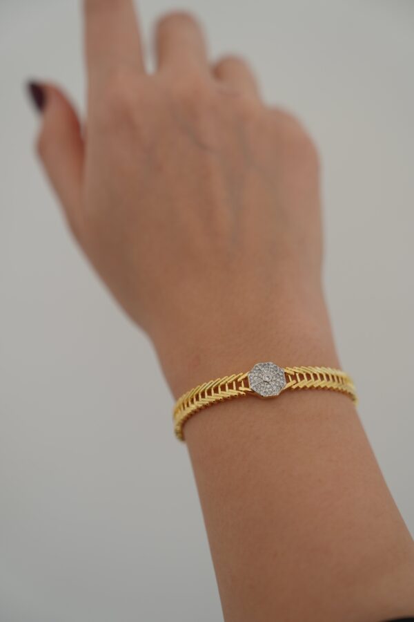 Zirkon Taş Detaylı Vip Tasarım Bileklik
