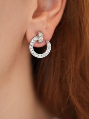 Çivi Model Zirkon Taş Detaylı Çelik Küpe