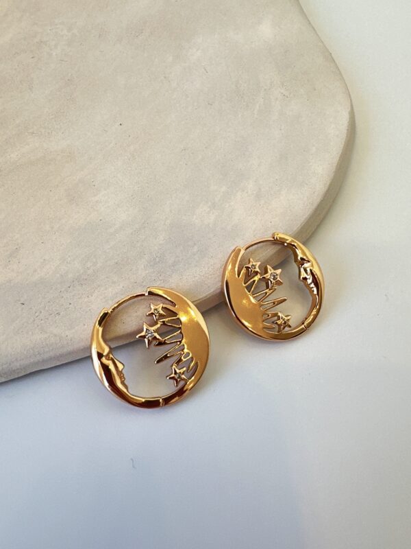 Ay ve Yıldız Detaylı Vip Halka Küpe