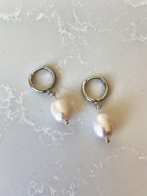 Rodyum Kaplama Gerçek Damla Inci Halka Küpe