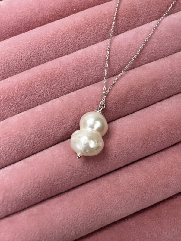 Gerçek İnci Detaylı Gümüş Kolye