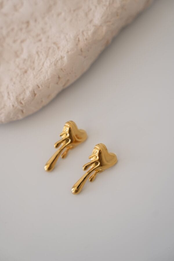 Akan Kalp Model Gold Çelik Küpe