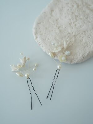 Çiçek Detaylı Minimal Gelin Saç Aksesuarı