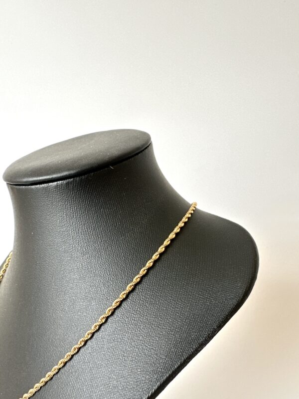 Altın Renk Burgulu Çelik Zincir Kolye