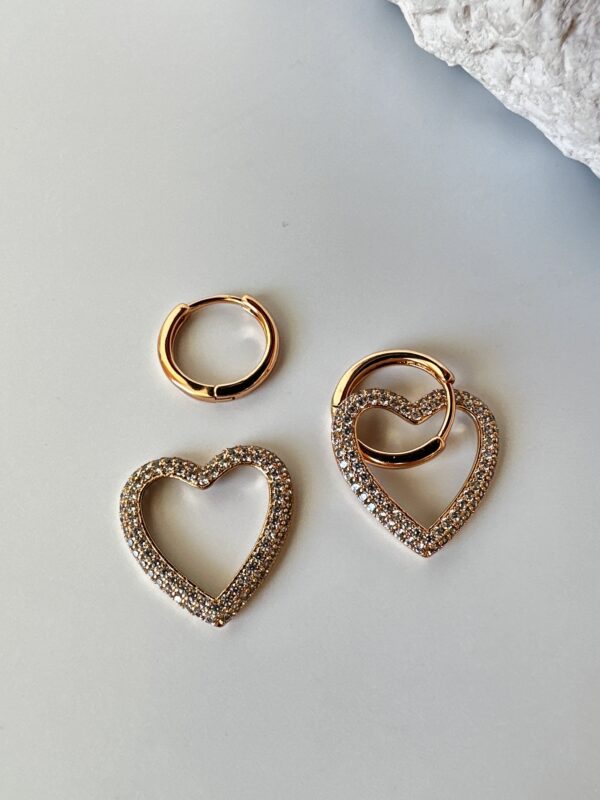 Zirkon Taşlı Kalp Sallantılı ikili Kullanım Vip Çelik Küpe