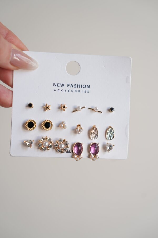 Pirinç Gold Renk Zirkon Taşlı İncili Çiçek Figür 9 Çift Kadın Küpe Seti